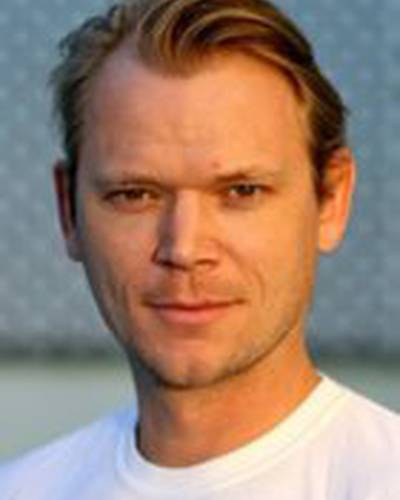 Джонатан Олдхэм фото