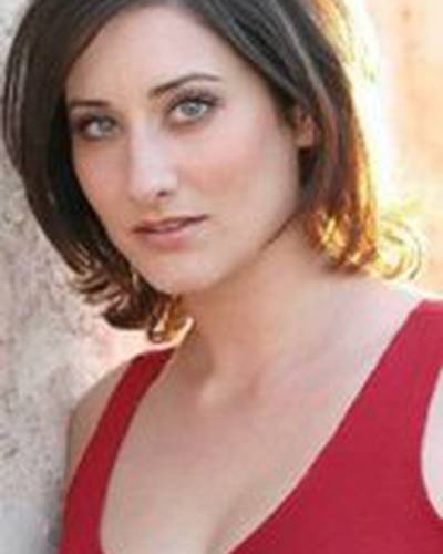 Леонора Питтс фото