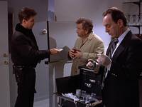 Кадр Коломбо: Все поставлено на карту