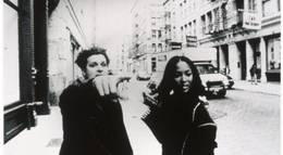 Кадр из фильма "Нараспашку" - 2