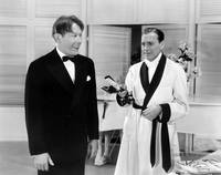 Кадр Люби своего соседа