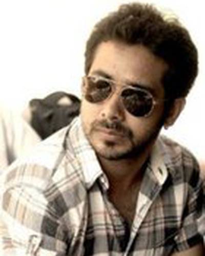 Абхишек Патхак фото