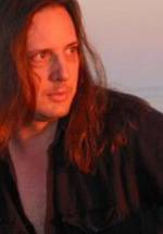 Люк Дж. Никнейр фото