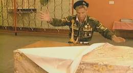 Кадр из фильма "Золушка в сапогах" - 1