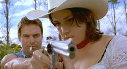 Кадр из фильма "Змеиная кожа" - 2