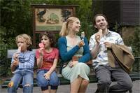 Кадр Мужчины в большом городе