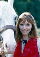 Анна Карина