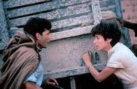 Кадр Под покровом небес