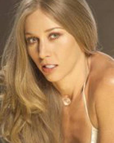 Mónica Dossetti фото