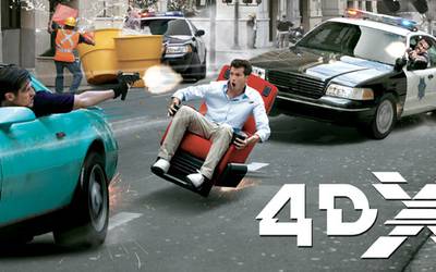 Брызги и синяки от Бэтмена: Как мы смотрели кино в формате 4DX