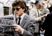 Кадр Яркие огни, большой город