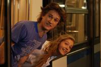 Кадр Поцелуй сквозь стену