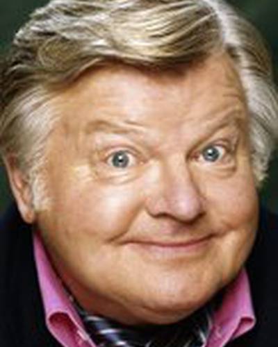 Бенни Хилл фото