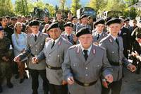 Кадр Теперь ты в армии