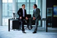 Кадр По ту сторону кровати