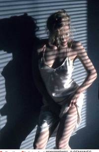 Кадр 9 1/2 недель