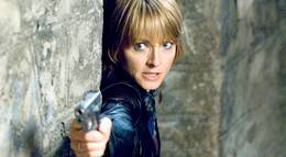 Кадр из фильма "Отважная" - 1