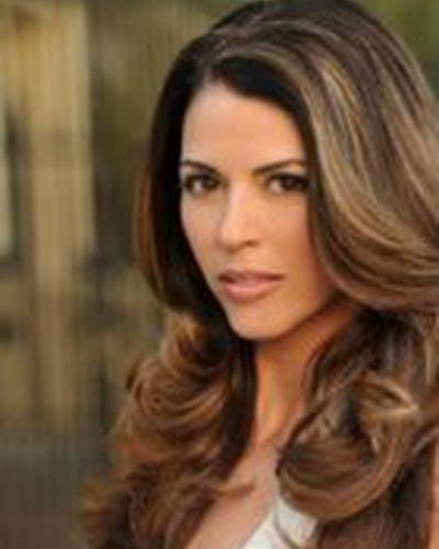 Кимберли Уоллис фото