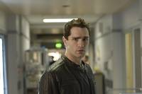 Кадр Быть человеком