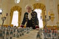 Кадр Романовы