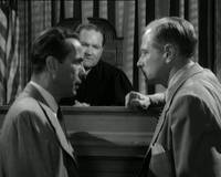 Кадр Стучись в любую дверь