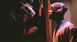 Кадр из фильма "Сделай погромче" - 2