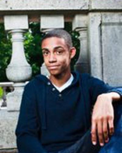 Джастин Джонс фото