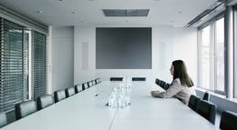 Кадр из фильма "Октябрь ноябрь" - 2