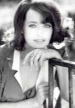 Лаура Троттер фото