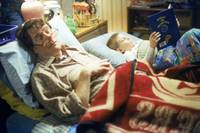 Кадр Малкольм в центре внимания