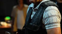 Кадр из фильма "Рейд" - 1