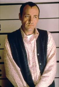 Кадр Подозрительные лица