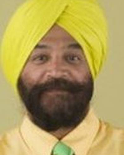 Опендер Сингх фото