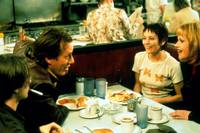 Кадр Ещё один день в раю