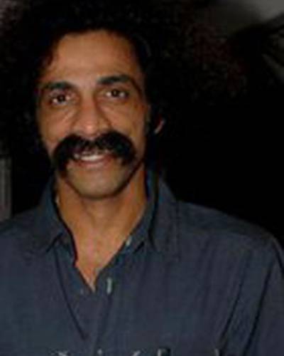 Макранд Дешпандэ фото