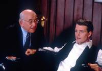 Кадр Холостяк