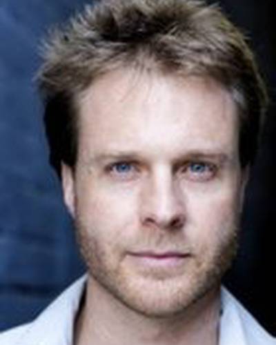 Джулиан Гарнер фото