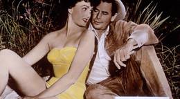 Кадр из фильма "Американец" - 1