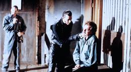 Кадр из фильма "Честь и слава" - 2