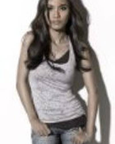 Айна Думлао фото