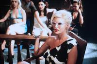 Кадр Скандалы: Законное преступление