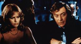 Кадр из фильма "Романтичная англичанка" - 1