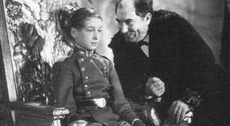 Кадр из фильма "Маленький король" - 1