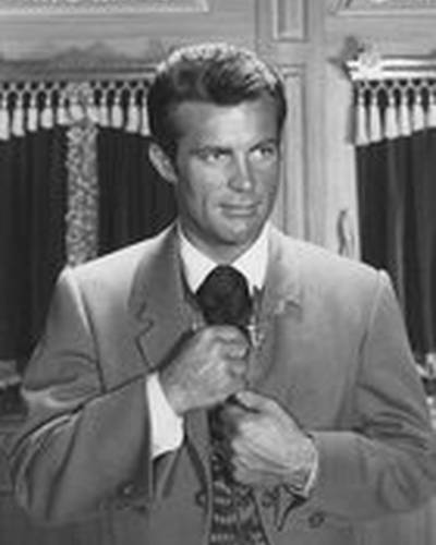 Роберт Конрад фото