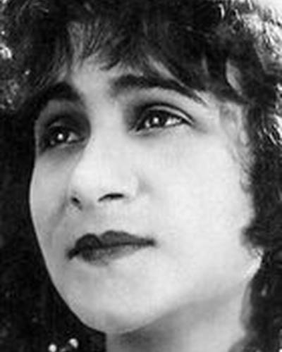 Беатрис Бретти фото