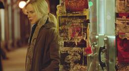 Кадр из фильма "Переводчица" - 2