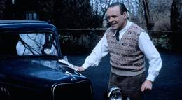 Кадр из фильма "Чаринг Кросс Роуд, 84" - 1