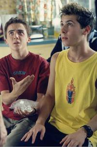 Кадр Малкольм в центре внимания