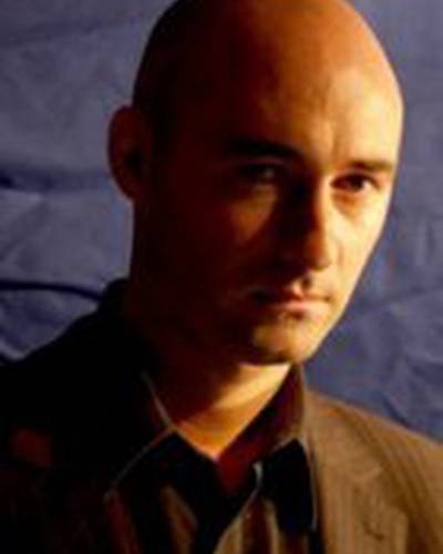 Люк Камерон фото