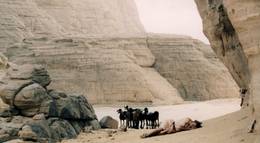 Кадр из фильма "Пленница пустыни" - 2